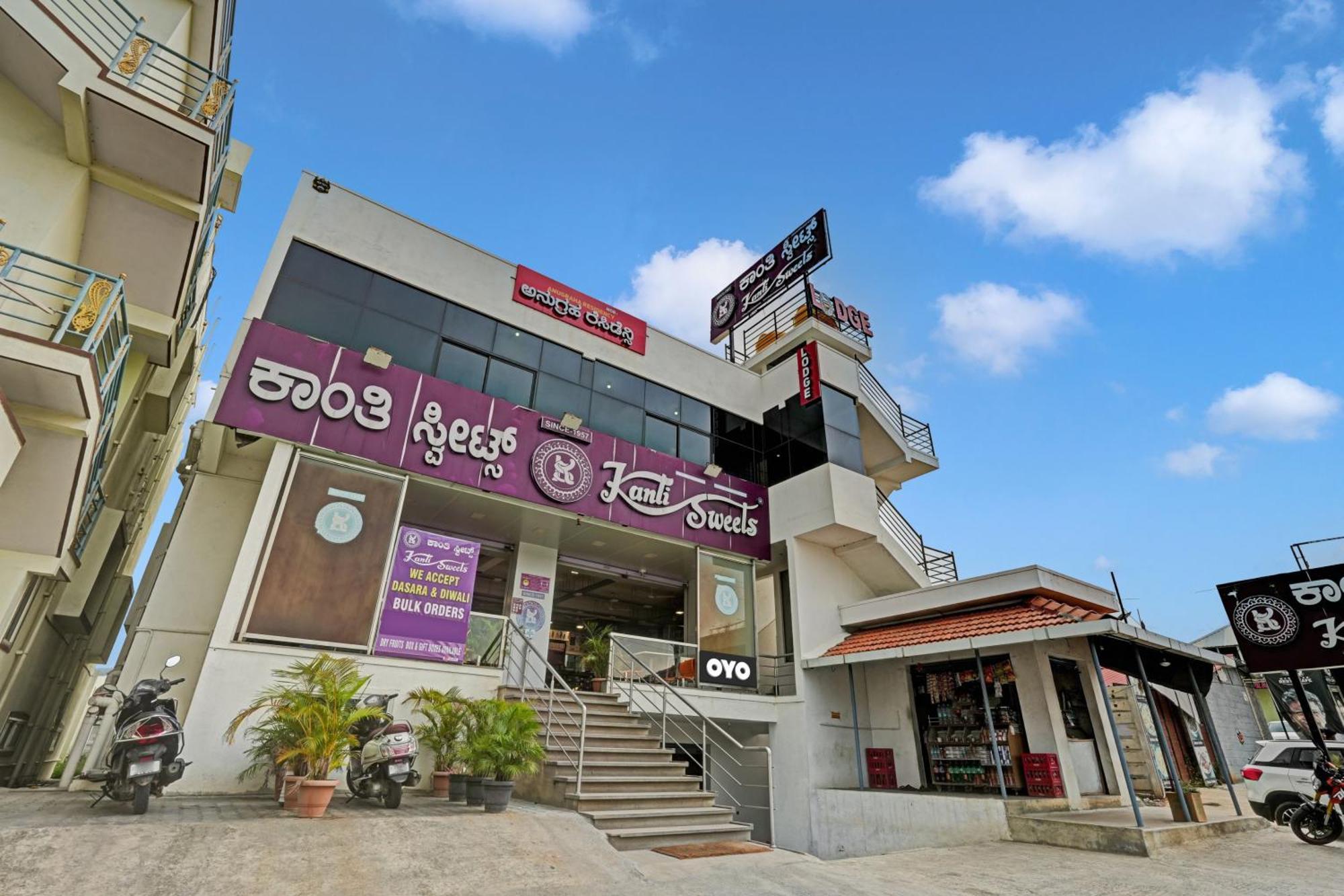 Spot On Anugraha Residency Hotell Kumbalgod Exteriör bild